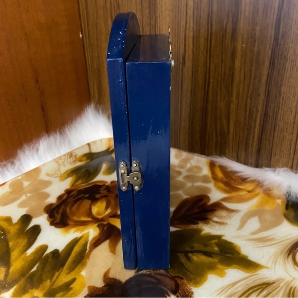 Vintage clown  hidden key holder - Picture 3 of 8